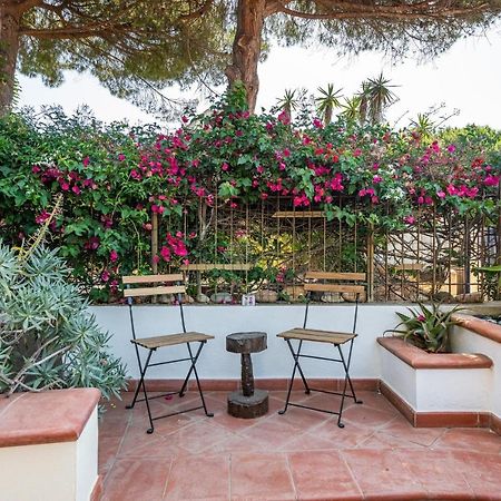 La casa davanti al mare Quartu SantʼElena Esterno foto