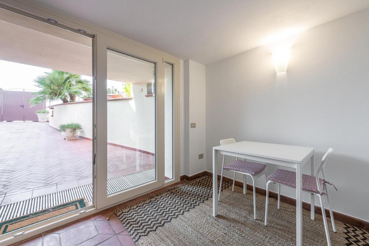 La casa davanti al mare Quartu SantʼElena Esterno foto